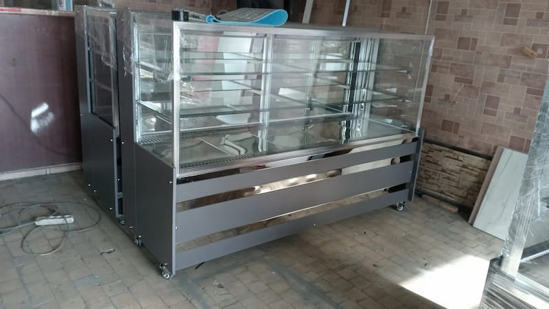 تصویر 2 از یخچال صنعتی تمام استیل مناسب رستوران ها و مراکز تهیه غذا